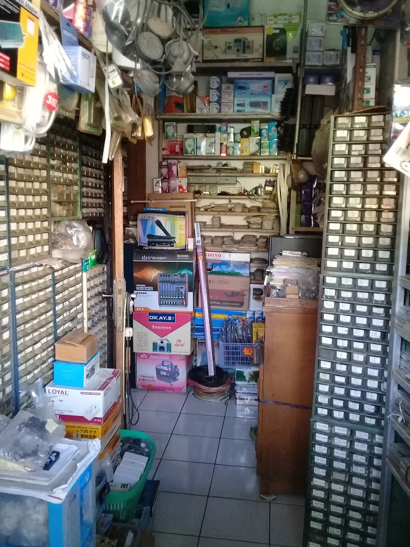 Warung Kopi di Jalan Ir Juanda: Saingan Rival Saat Citimall Datang